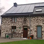 Dom wakacyjny Les Pierris Near F1 Circuit Francorchamps