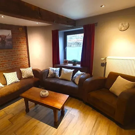 Les Pierris Near F1 Circuit