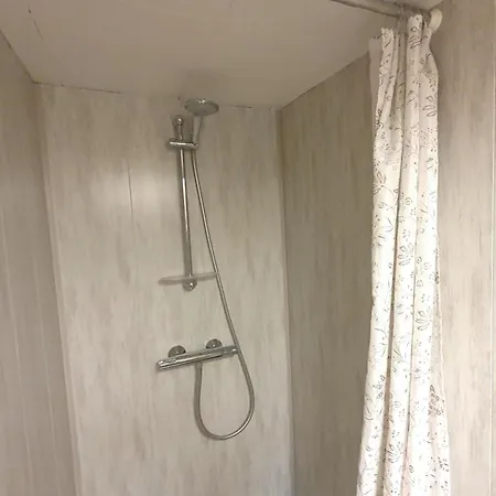 Les Pierris Near F1 Circuit