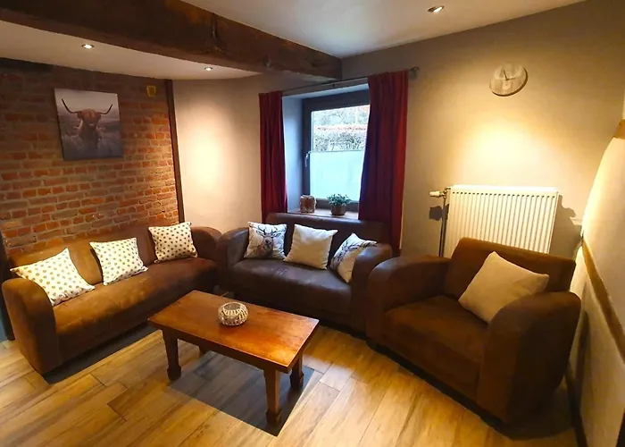 Les Pierris Near F1 Circuit