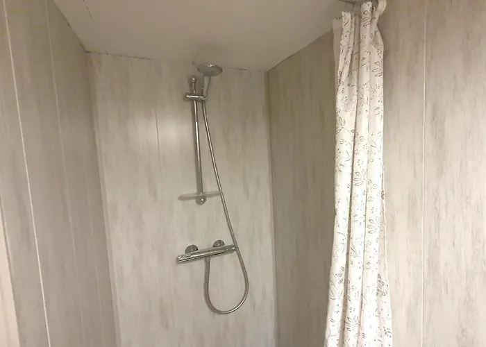 Les Pierris Near F1 Circuit